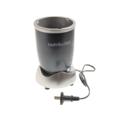 Corps du blender gris sombre avec moteur